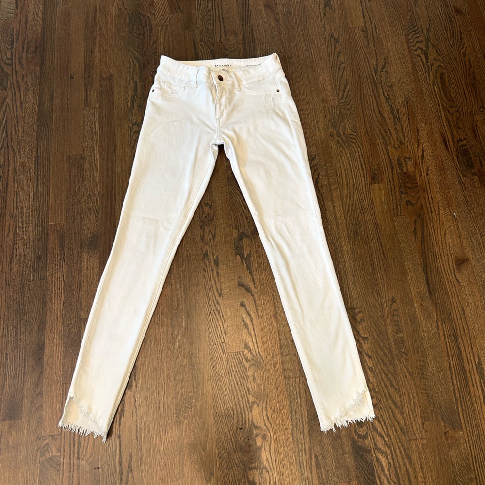 DL1961 Emma White Jeans. Size 25. EUC!